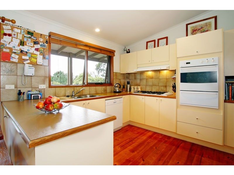 54 St Andrews Drive, Chirnside Park VIC 3116