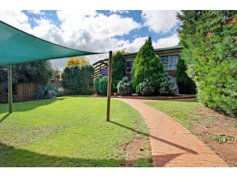 32 Drummer Hill Lane, Mooroolbark VIC 3138