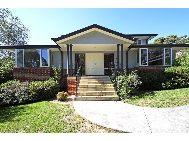 454 Sheffield Road North, Montrose VIC 3765