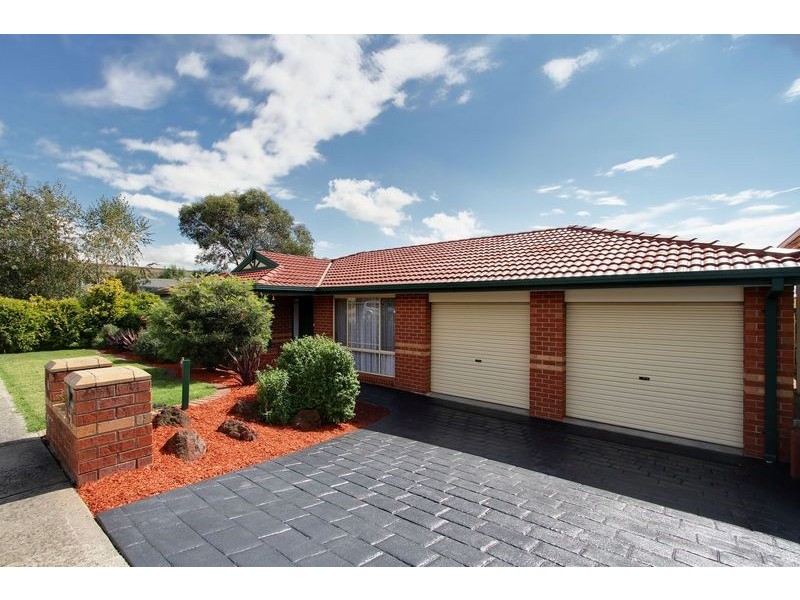 21 Clearwater Drive, Lilydale VIC 3140