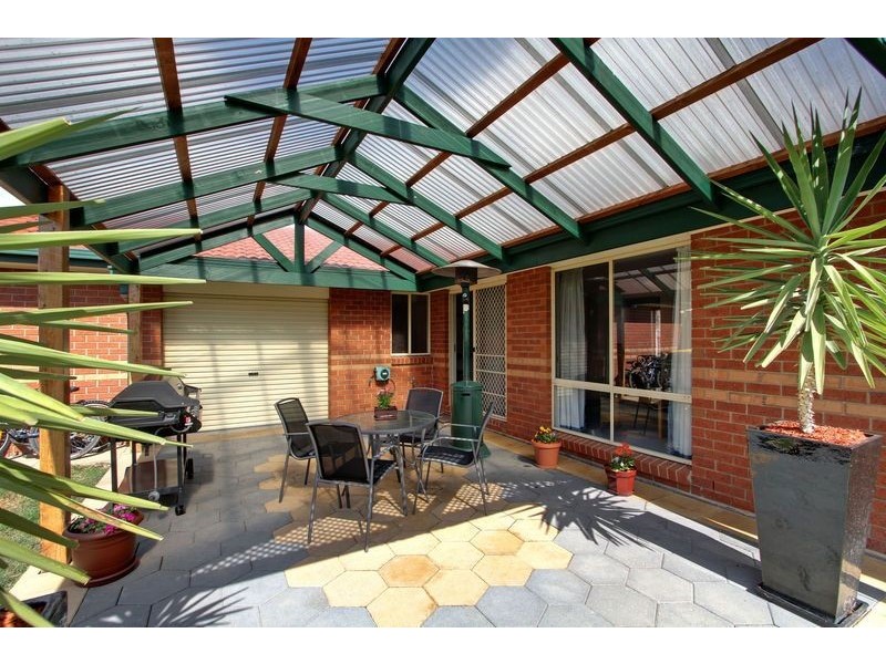 21 Clearwater Drive, Lilydale VIC 3140