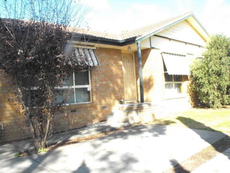 2/8 Crestway, Lilydale VIC 3140