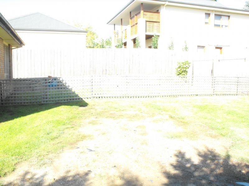 2/8 Crestway, Lilydale VIC 3140