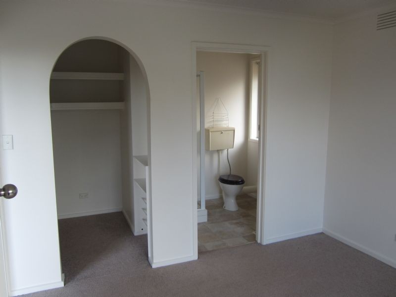 18 Bowen Road, Lilydale VIC 3140