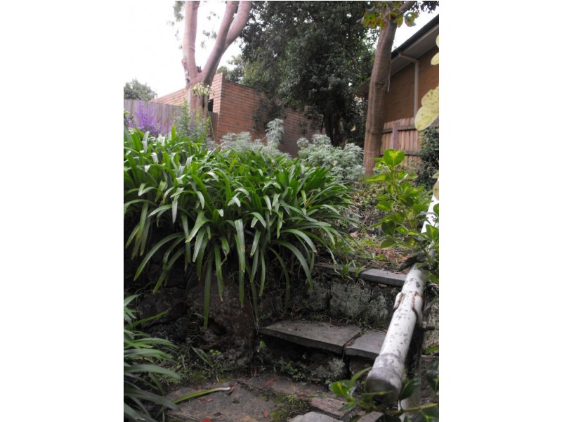 2/16 Salisbury Court, Heathmont VIC 3135