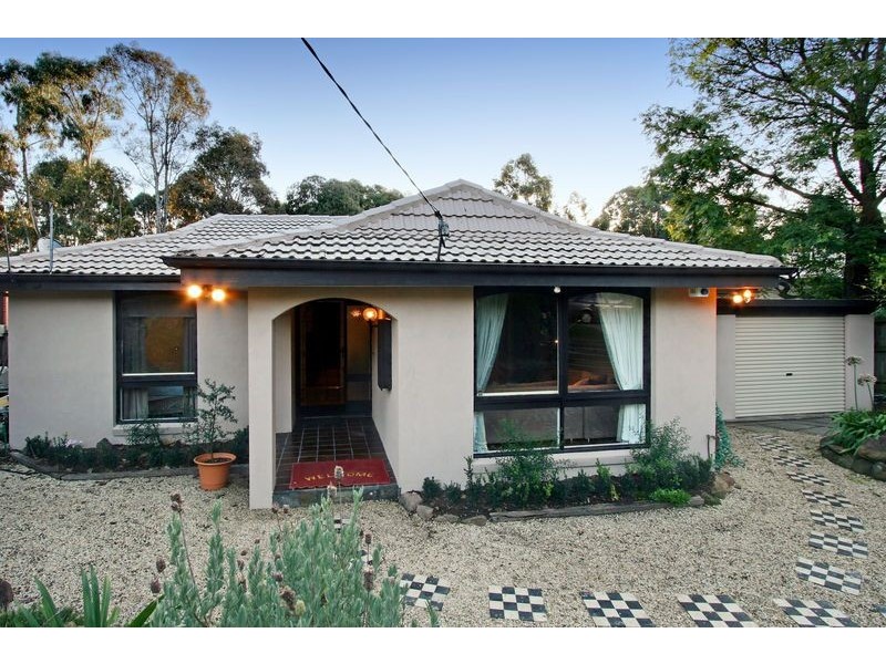 139 Rolling Hills Road, Chirnside Park VIC 3116