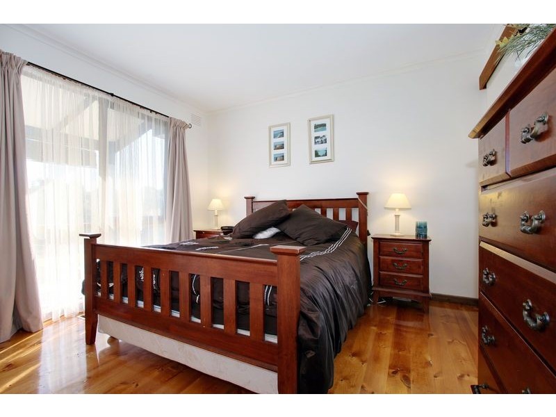 15 Howard Street, Seville VIC 3139