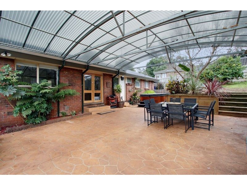 45 Churchill Drive, Mooroolbark VIC 3138