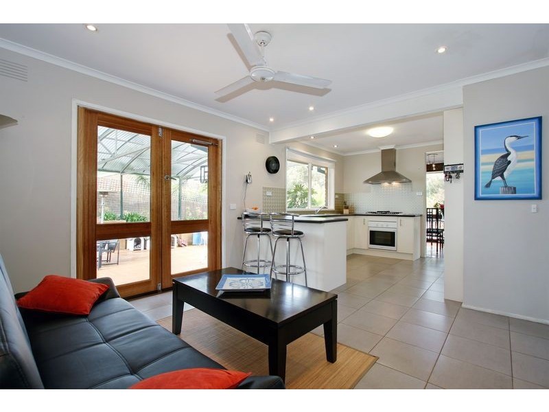 45 Churchill Drive, Mooroolbark VIC 3138