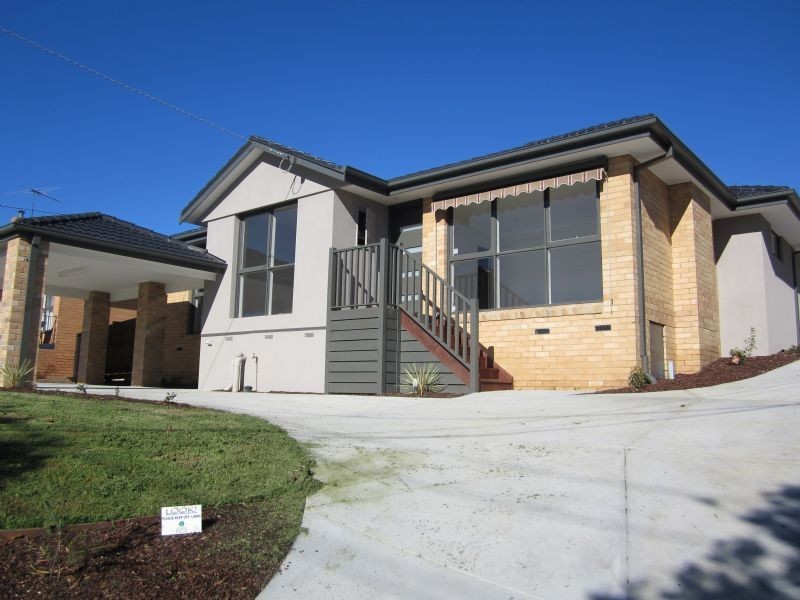 60 Cardigan Road, Mooroolbark VIC 3138