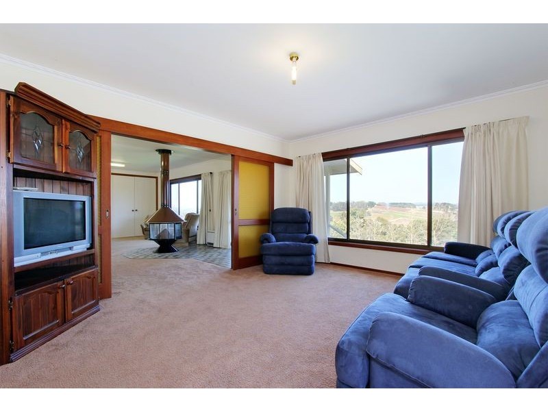 30 Charteris Road, Wandin East VIC 3139