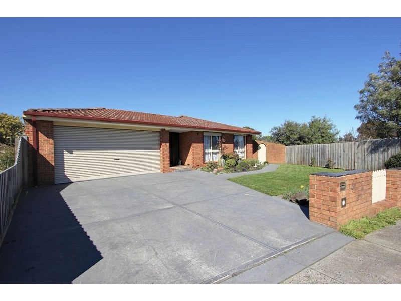 4 Terra Rossa Court, Mooroolbark VIC 3138
