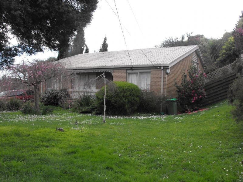 2 Old Mill Court, Chirnside Park VIC 3116