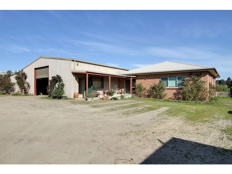 4 Tarrawarra Road, Coldstream VIC 3770