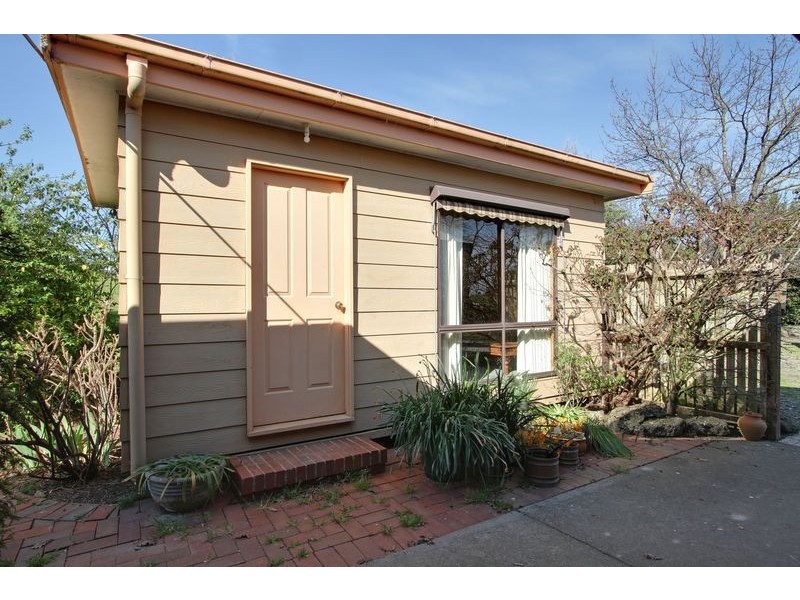 4 Tarrawarra Road, Coldstream VIC 3770