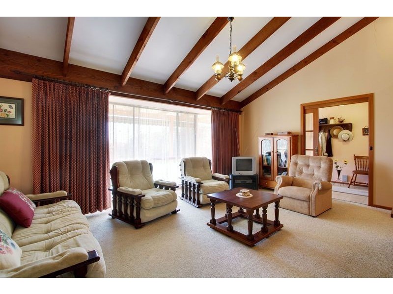 4 Tarrawarra Road, Coldstream VIC 3770