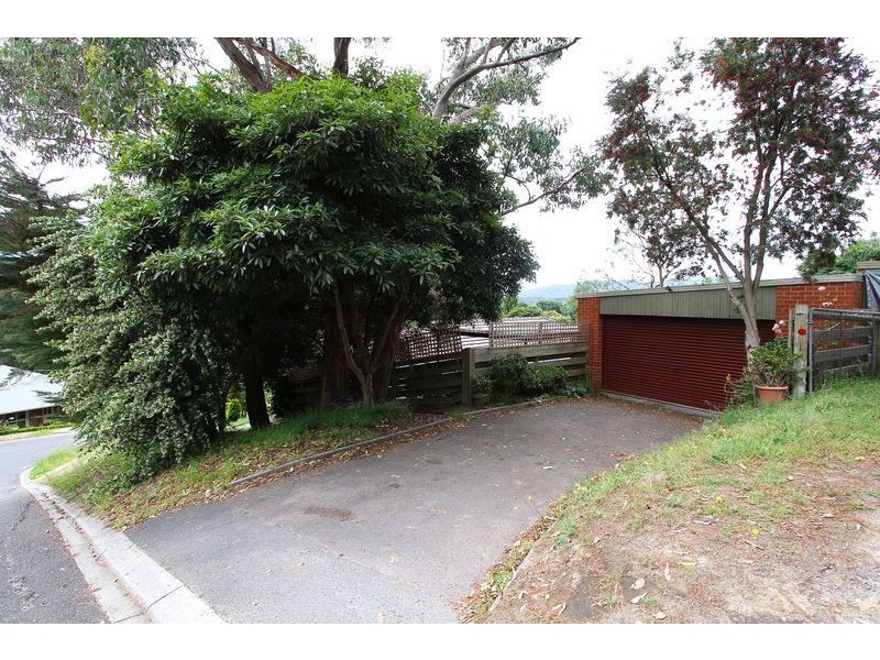 59 SUMMIT RD, Lilydale VIC 3140