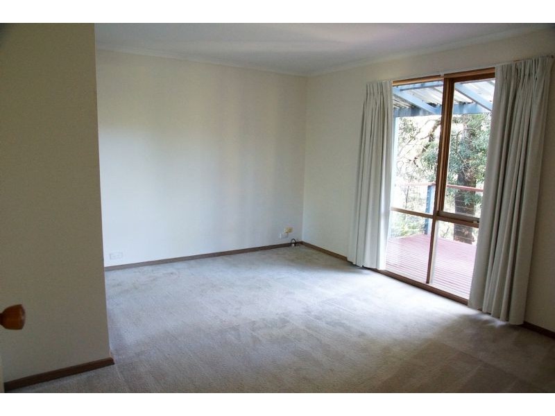 88 Charles Road, Lilydale VIC 3140