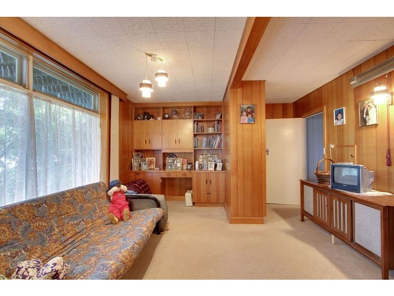 37 Cobden Cres, Lilydale VIC 3140