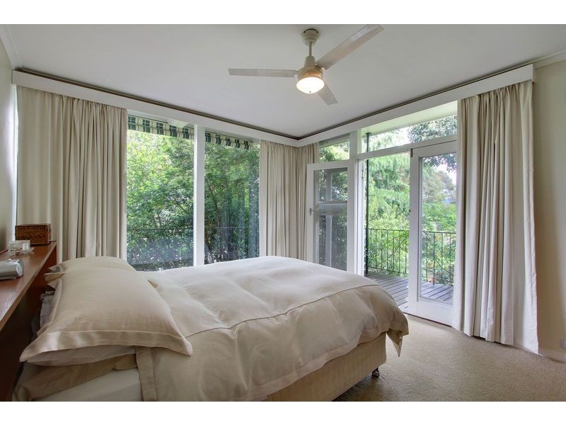 37 Cobden Cres, Lilydale VIC 3140