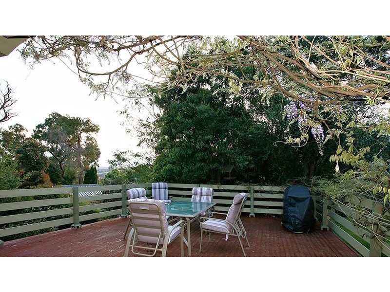 74 Bastow Road, Lilydale VIC 3140