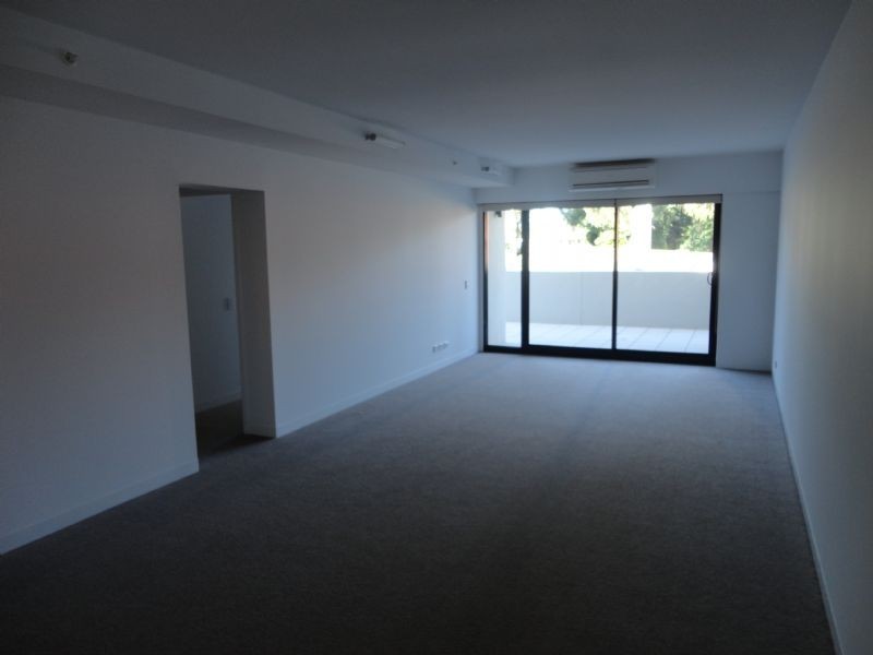 Ground Level Unit 101//435-439 Whitehorse Rd, Mitcham VIC 3132
