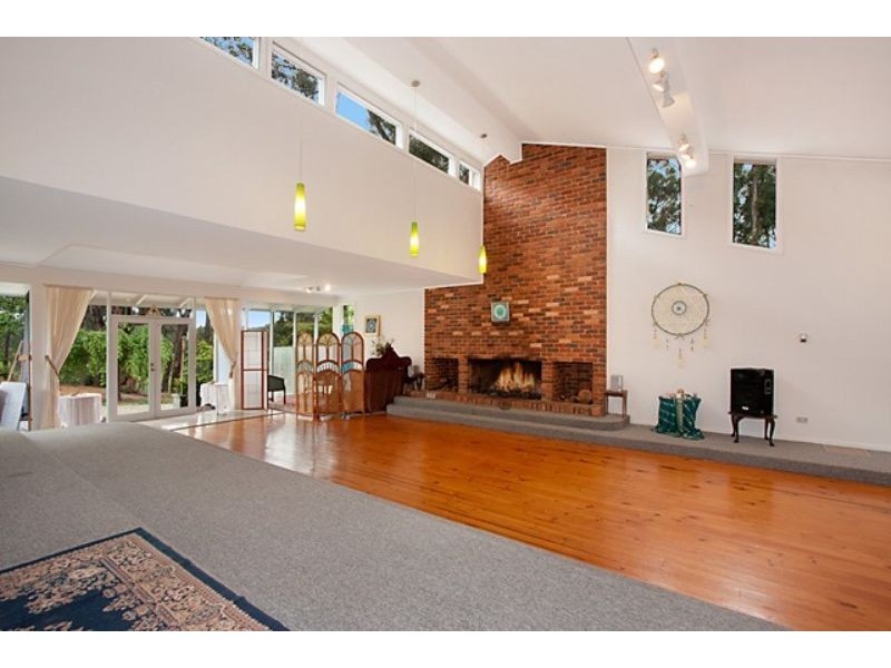 15 Rodger Road, Wandin North VIC 3139