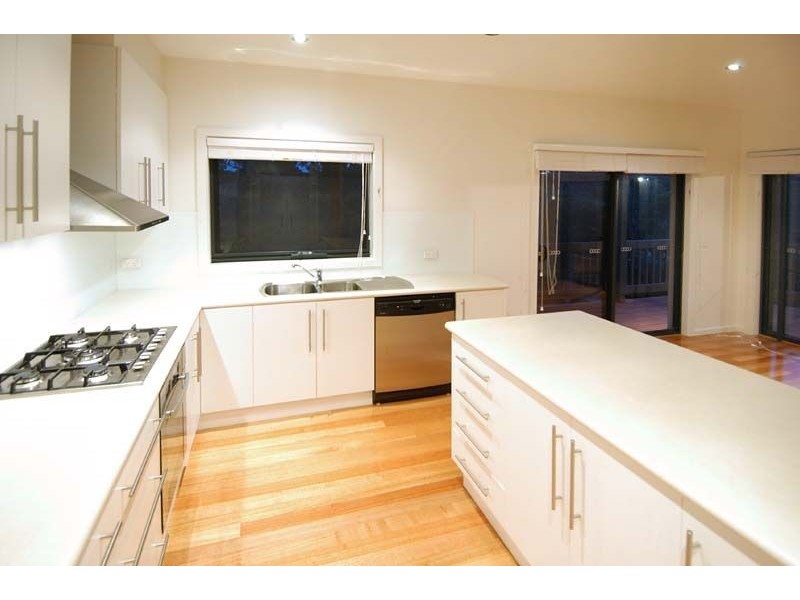 2 Valley Ho, Chirnside Park VIC 3116