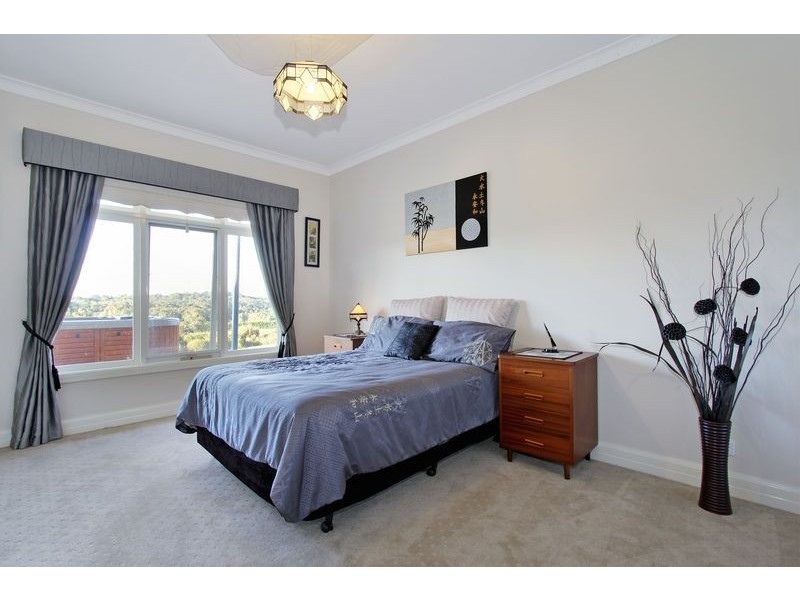 35 Beenak Road, Wandin North VIC 3139