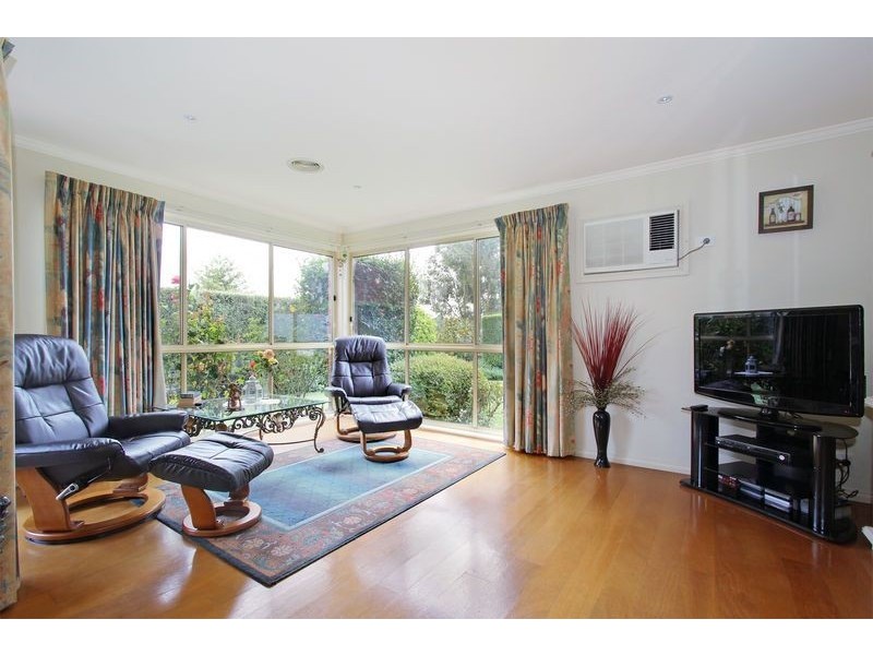 81 Nimblefoot Way, Lilydale VIC 3140