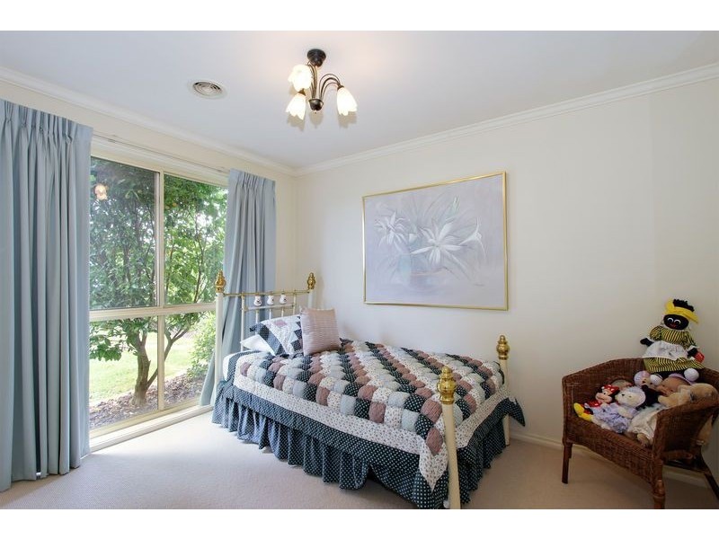 81 Nimblefoot Way, Lilydale VIC 3140