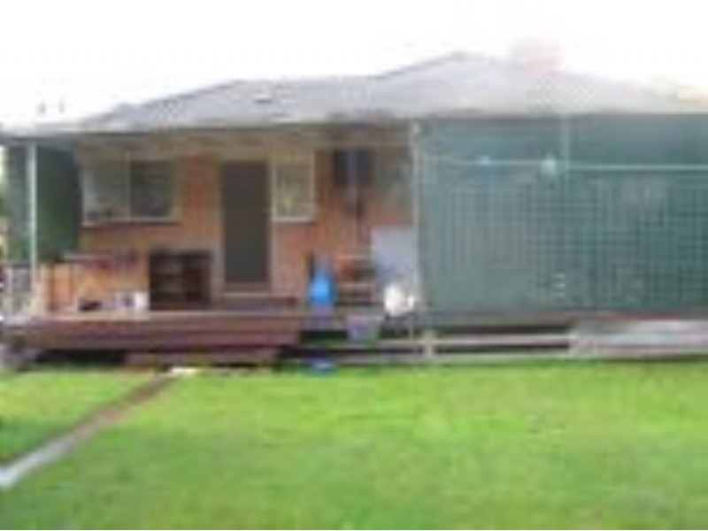 111 Esther Crescent, Mooroolbark VIC 3138