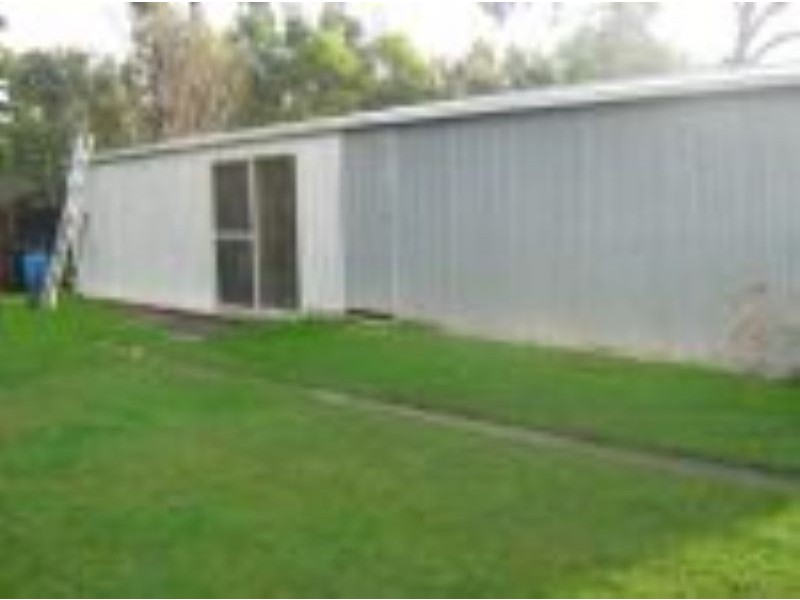 111 Esther Crescent, Mooroolbark VIC 3138