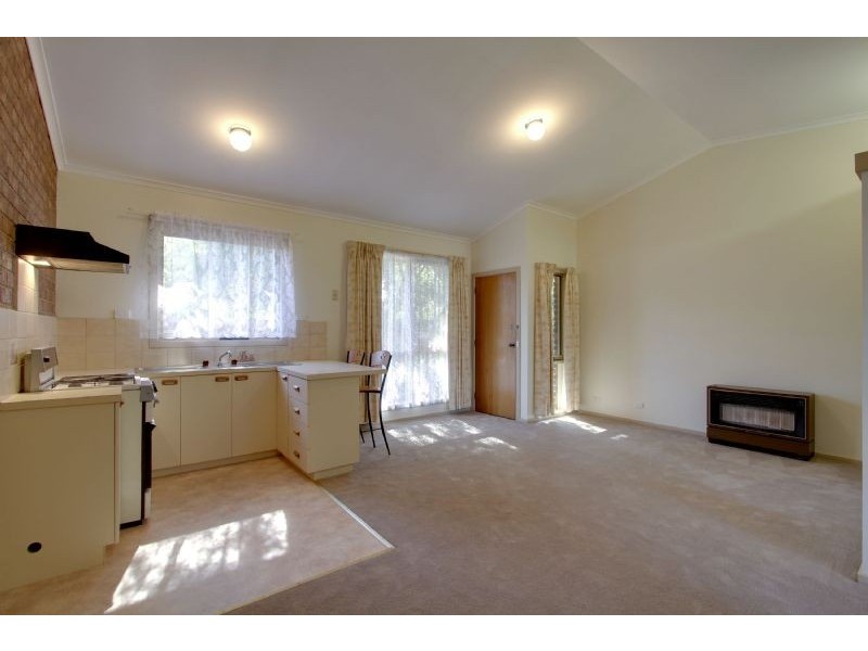 4/18 Deschamps Street, Lilydale VIC 3140