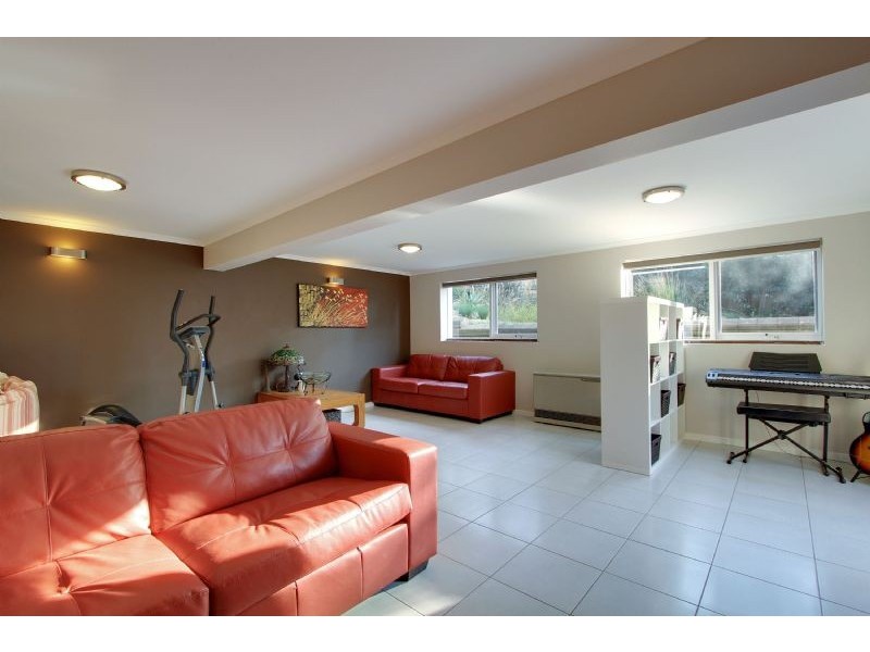 49 Roseman Road, Chirnside Park VIC 3116