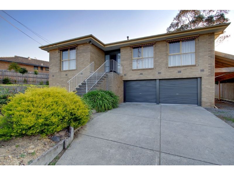 49 Roseman Road, Chirnside Park VIC 3116