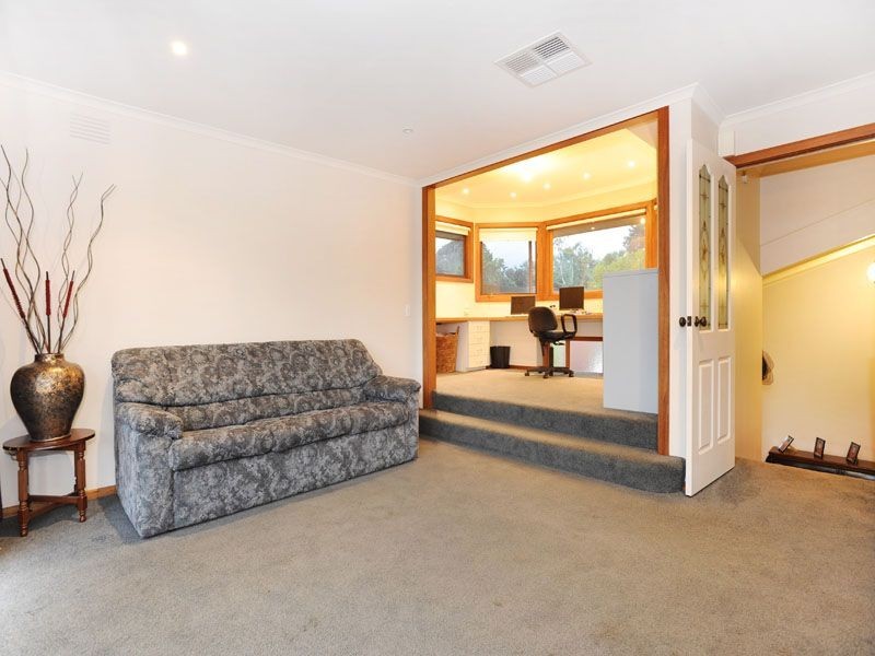 5 Wembley Close, Mooroolbark VIC 3138