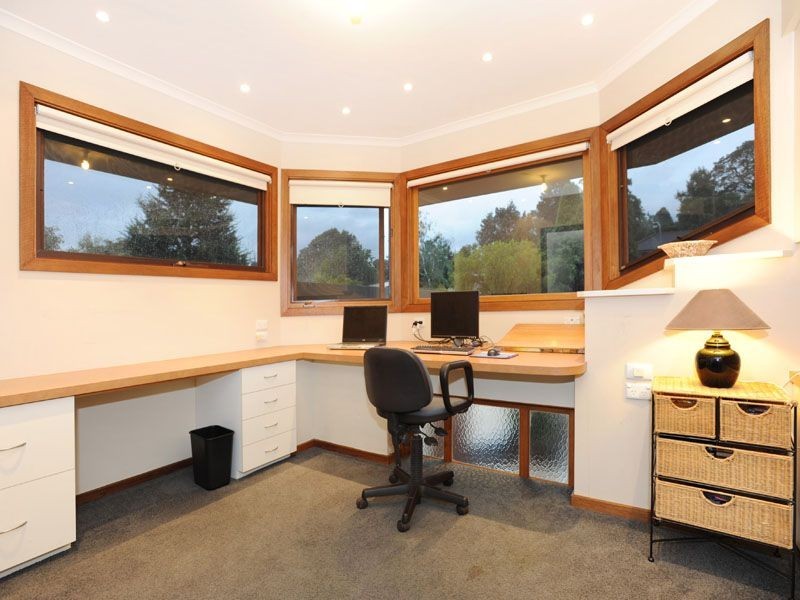 5 Wembley Close, Mooroolbark VIC 3138