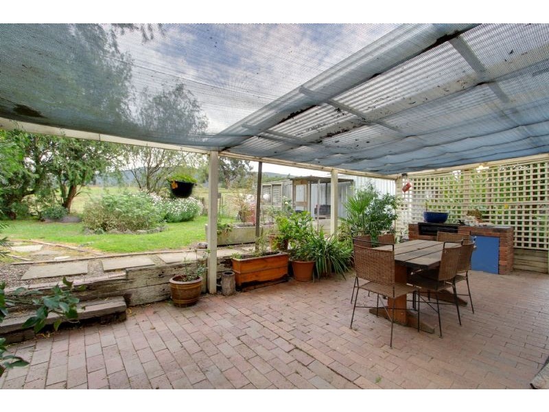 10 Toolebewong Road, Healesville VIC 3777