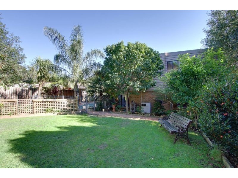 16 Sarah Court, Montrose VIC 3765