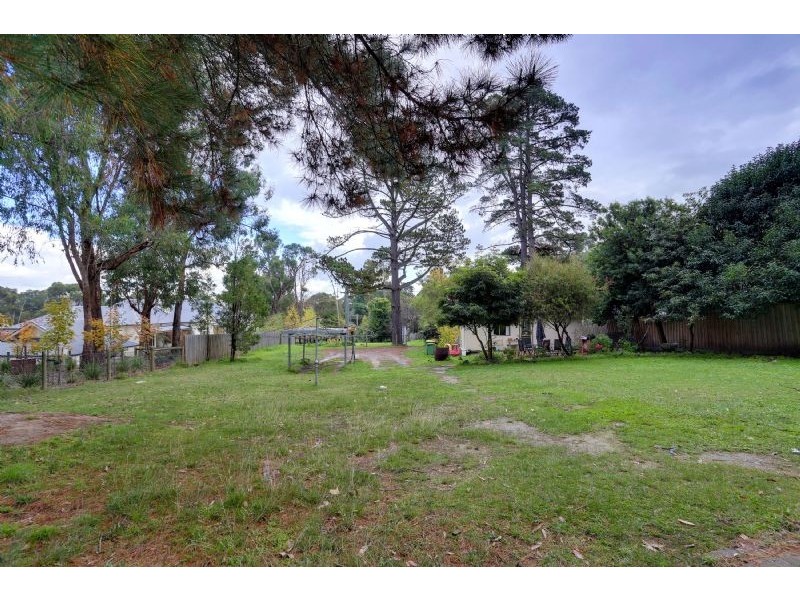 13 Athlone Street, Lilydale VIC 3140