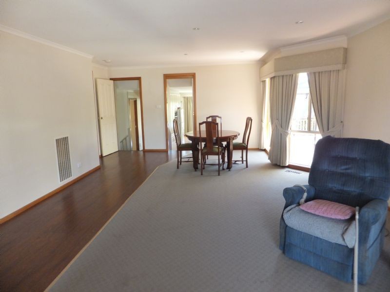 21 Neryl Court, Mooroolbark VIC 3138