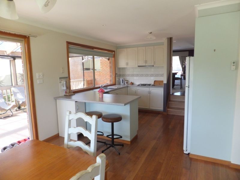 21 Neryl Court, Mooroolbark VIC 3138