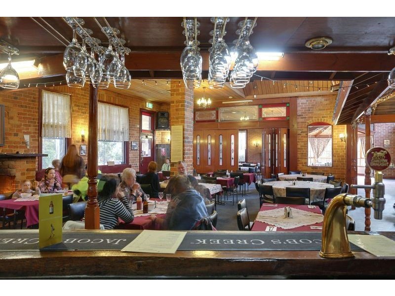 2882 Warburton Highway, Wesburn VIC 3799