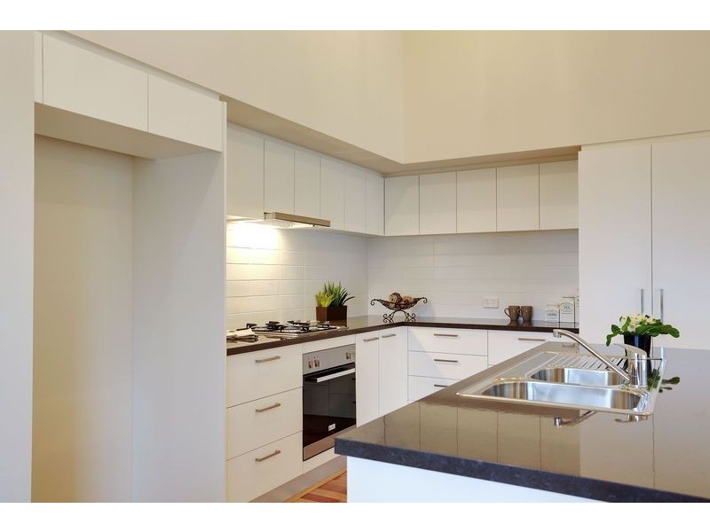 3 Themeda Place (off Leigh Close), Lilydale VIC 3140