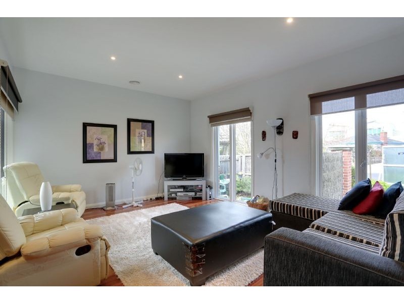 1/10 Deschamps Street, Lilydale VIC 3140