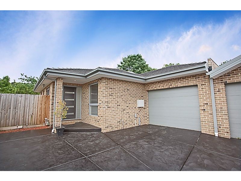 2/9 Raymond Street, Blackburn North VIC 3130