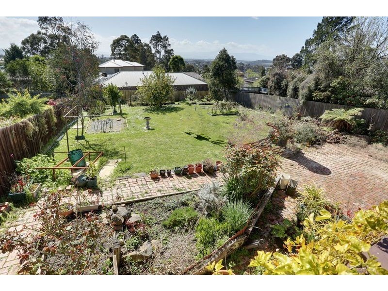 13A Stuart Road, Lilydale VIC 3140