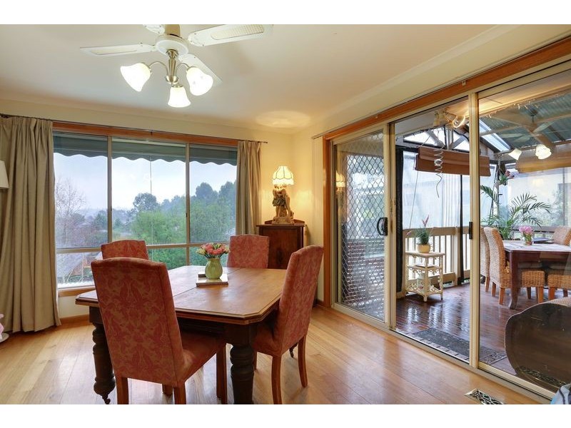 21 Neryl Court, Mooroolbark VIC 3138