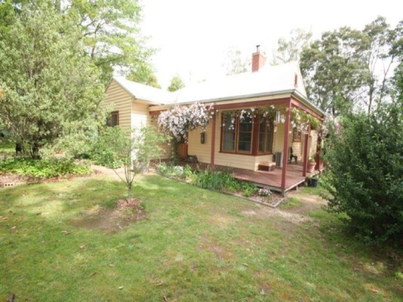 24 Myles Road, Murrindindi VIC 3717